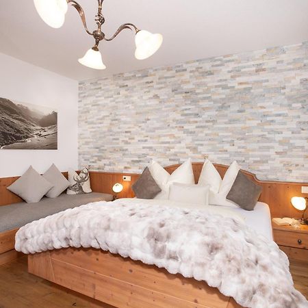 Отель Brixnerhof Im Zillertal Шлиттерс Экстерьер фото